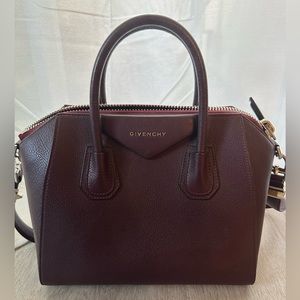Givenchy Small Antigona Leather Satchel in Aubergine